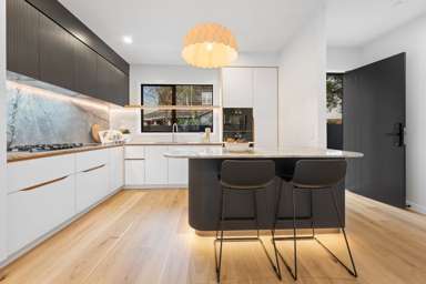 1B Atherton Road_3