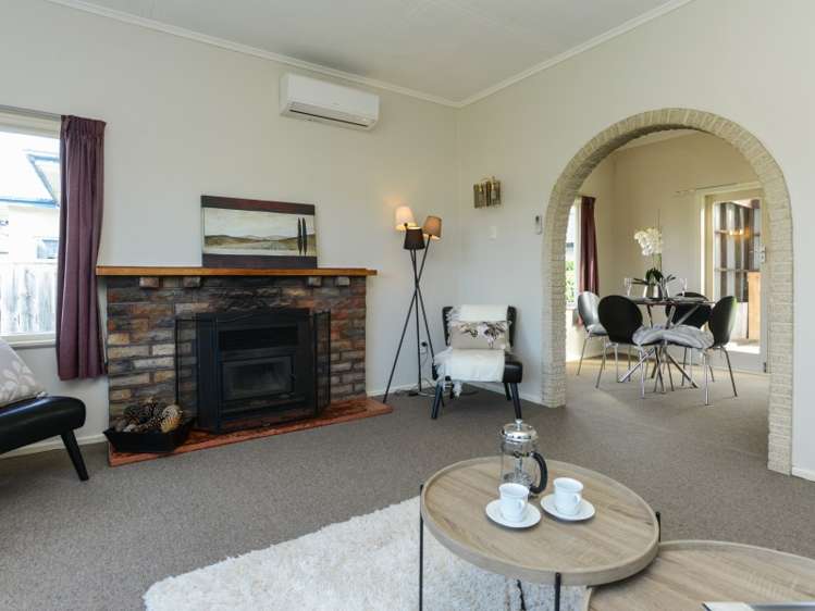 1022 Totara Street Mahora_5