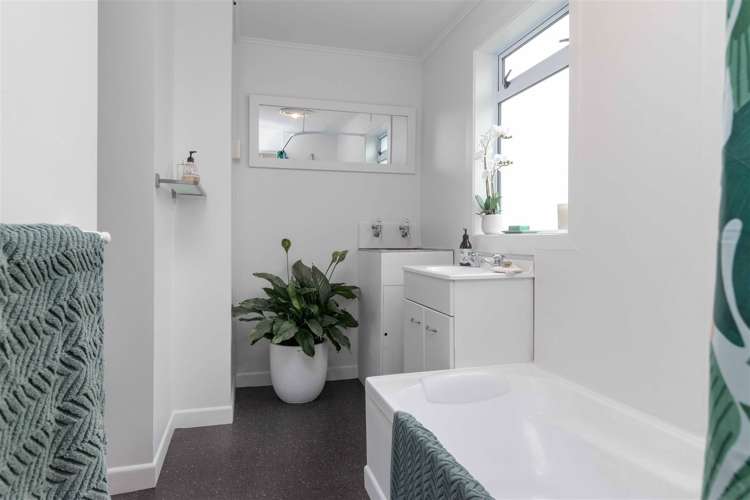 57 Comries Road Chartwell_12