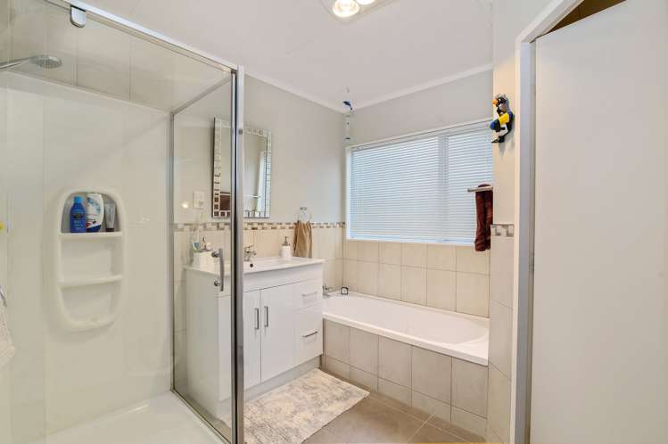 29 Camellia Drive Ngongotaha_10