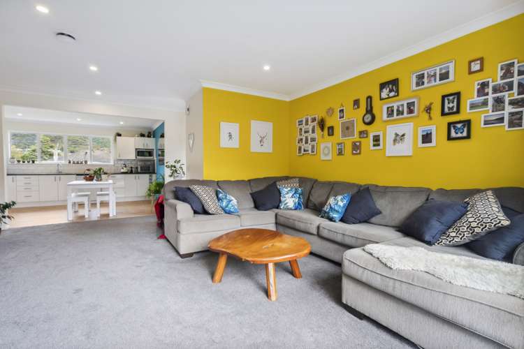 2 Westminster Road Wainuiomata_5