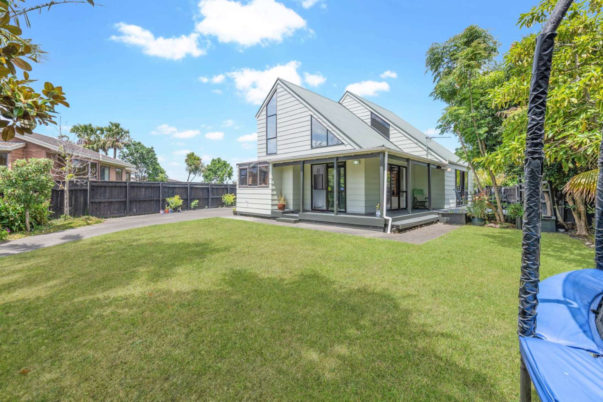 6 Sunningdale Street Wattle Downs_0