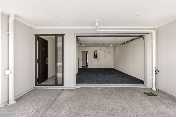 3/127 Stoddard Road Mount Roskill_17