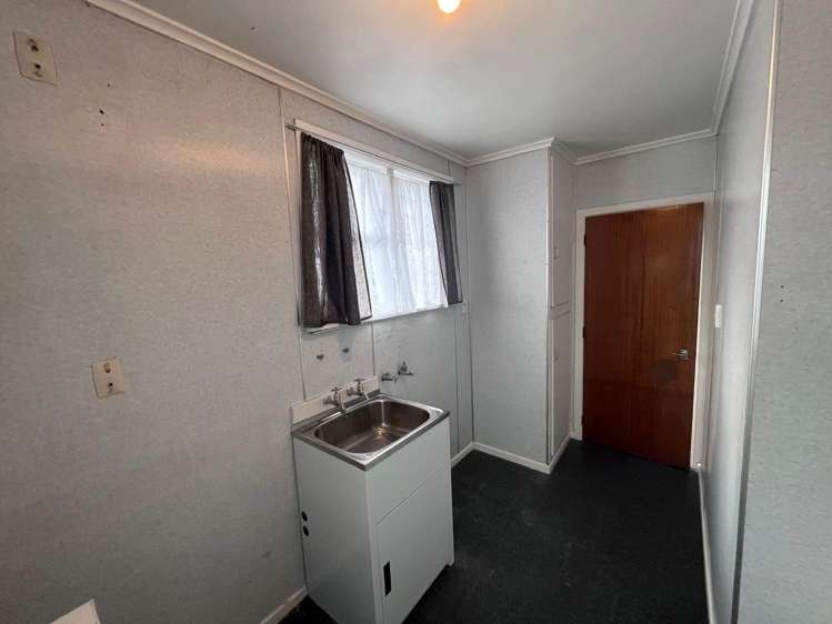 1/353 West Coast Road Glen Eden_8