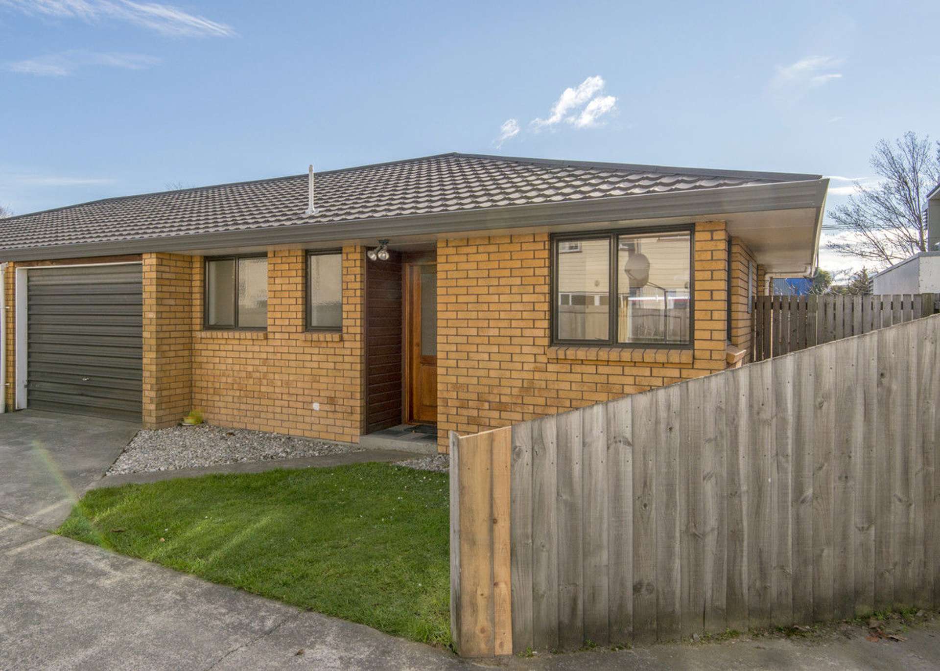 2/139 Waltham Road Sydenham_0