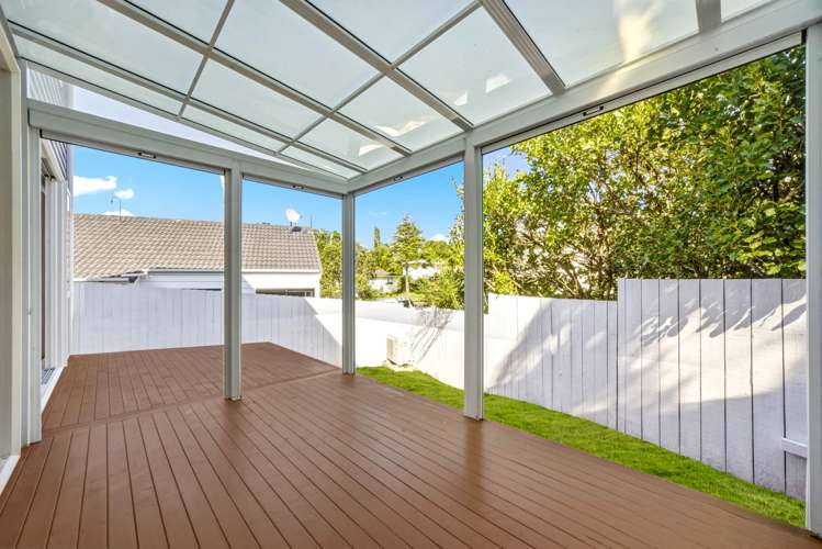 13a Cottam Grove Northcross_31