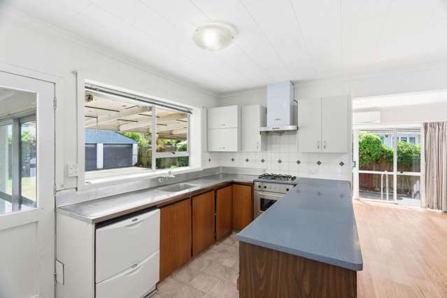 8 Nyoli Street Northcote_3