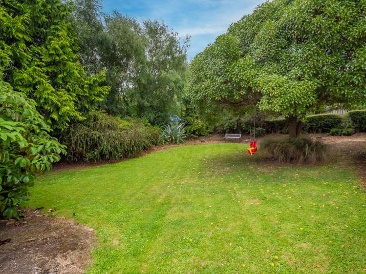 33 Roy Crescent Concord_16