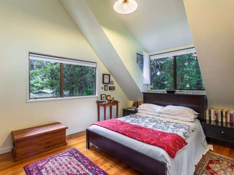 16 Kaurimu Rise Titirangi_7