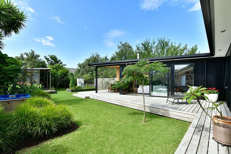 59 The Circle Manly_2