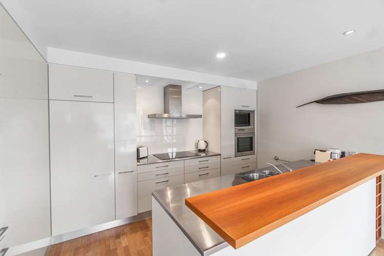 1A/22 Pakenham Street Auckland Central_13