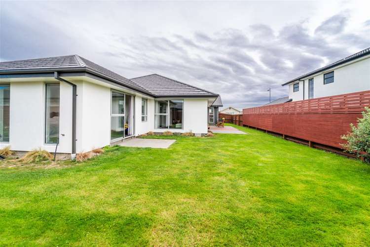 17 Winfield Drive Wigram_18
