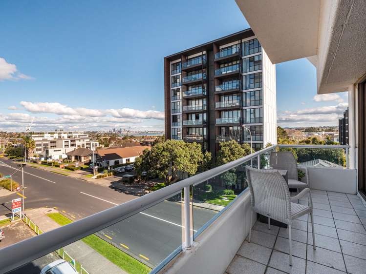 2g/15 Auburn Street Takapuna_2