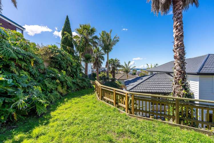 60 Hogarth Rise West Harbour_22