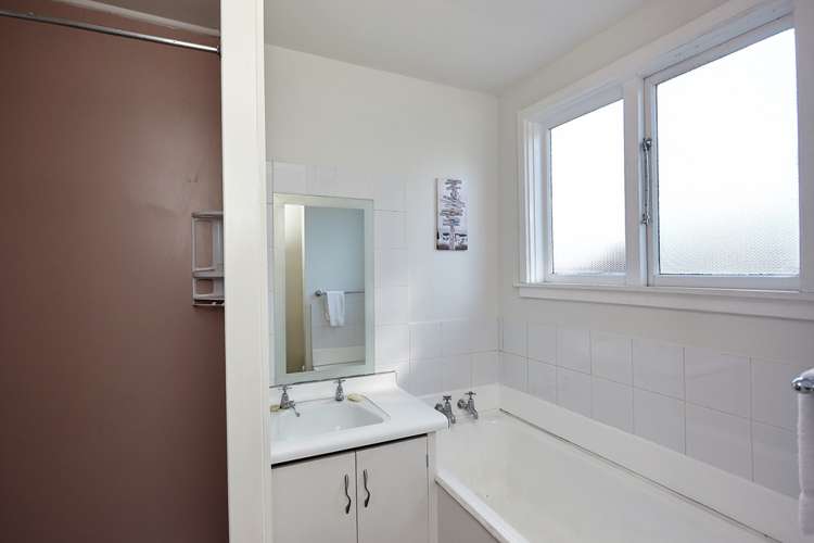 2/29 Wildberry Street Woolston_7