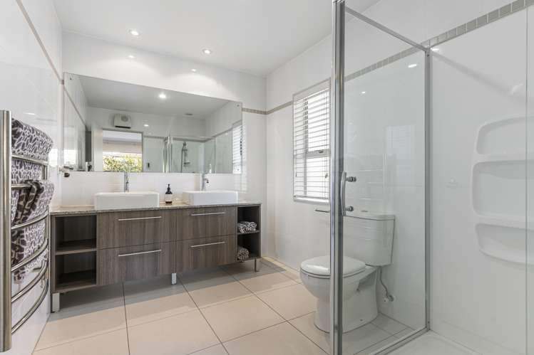 3 Kauriki Terrace Stonefields_15