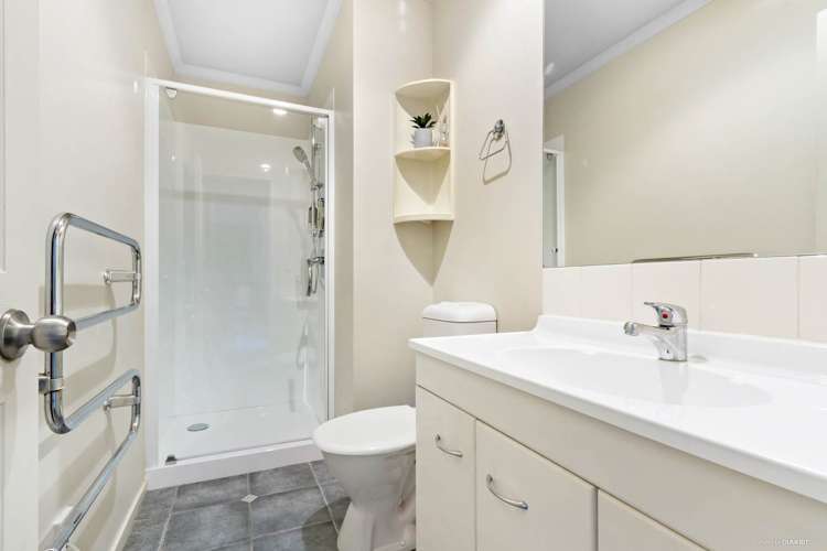 19 Rhone Avenue Te Atatu Peninsula_14