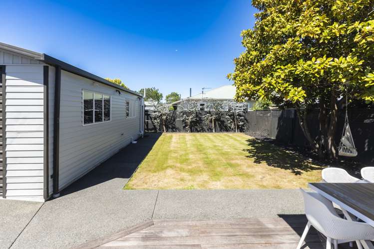 58 North Parade Richmond_17