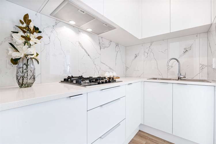 20 Nightingale Road Flat Bush_8