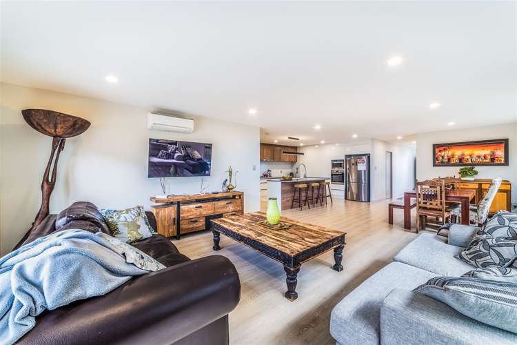 10 Hangar Lane Whenuapai_9