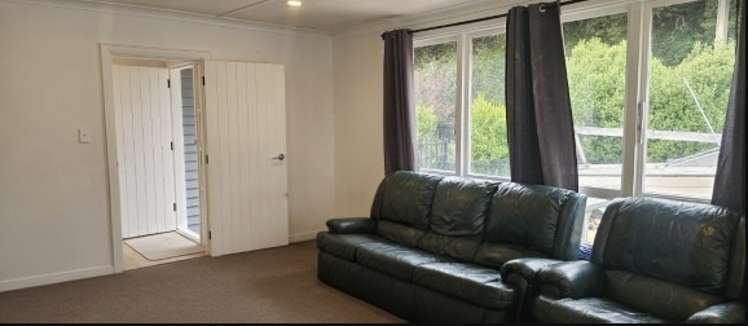 2 Robertson Place Rukuhia_5