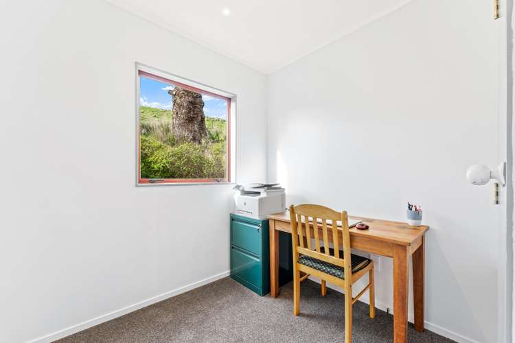 15 Boler Road Tauhoa_14