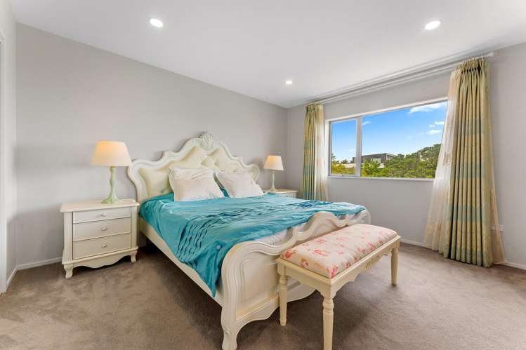 126-128 Lax Crescent Leigh_43