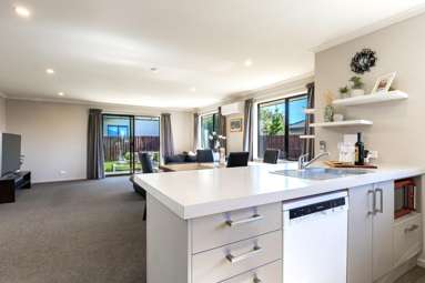 11 McIsaac Place_3