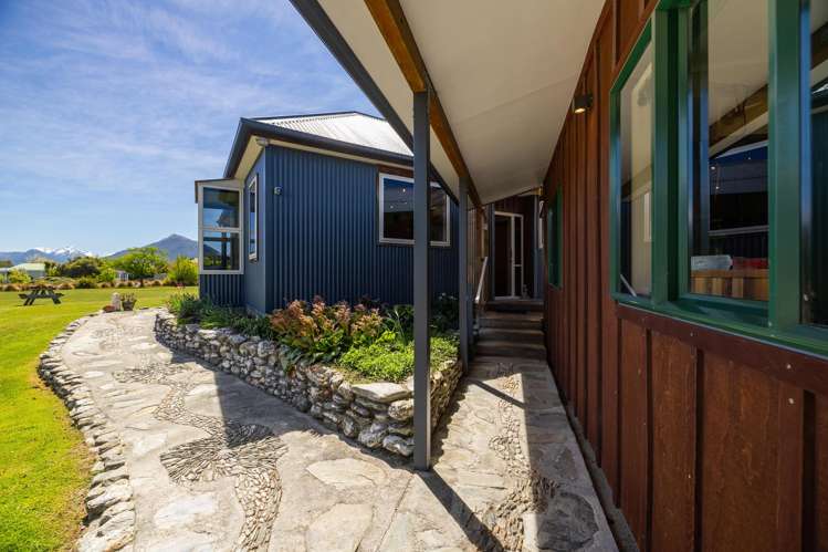 12 Invincible Drive Glenorchy_24