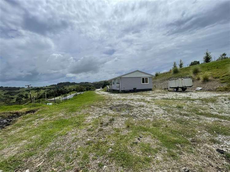 217 Heatley Road Whakapirau_10
