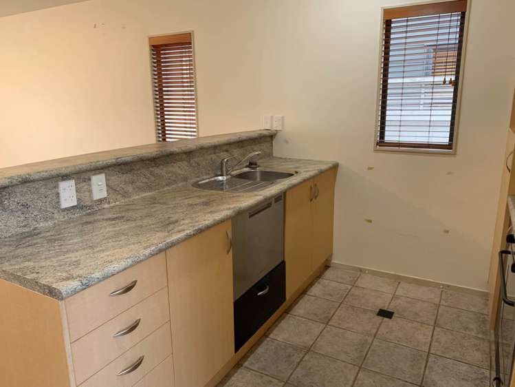 4/8 Soljak Place Mount Albert_6