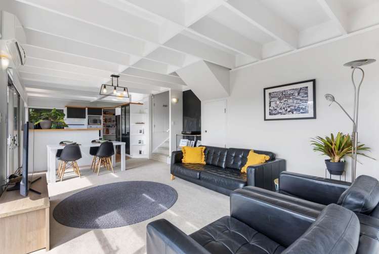 605 East Coast Road Browns Bay_6