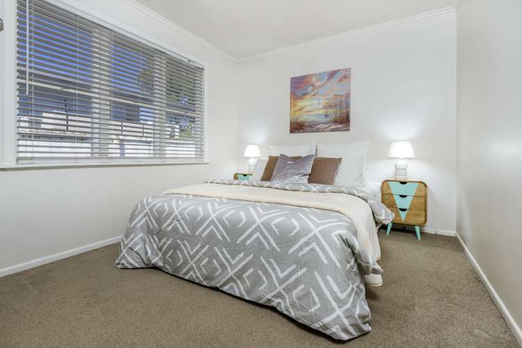 1/117 Lancaster Road Beach Haven_6