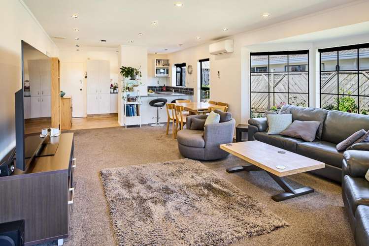 12b Kentwood Drive Woodridge_10