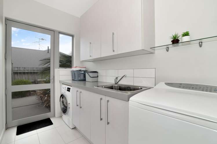 24 Riddington Rise Ohauiti_19