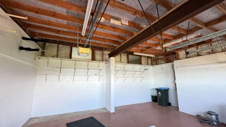 7 Viking Avenue Hillsborough_15
