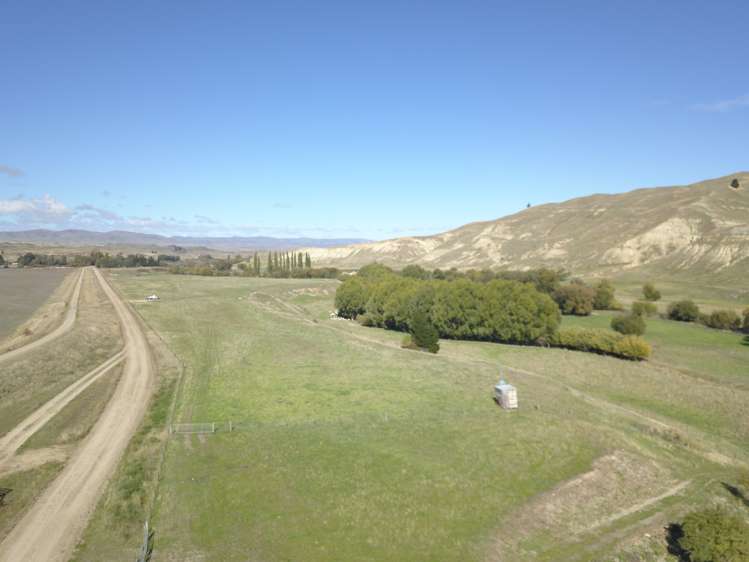 Kinney Road Chatto Creek_15