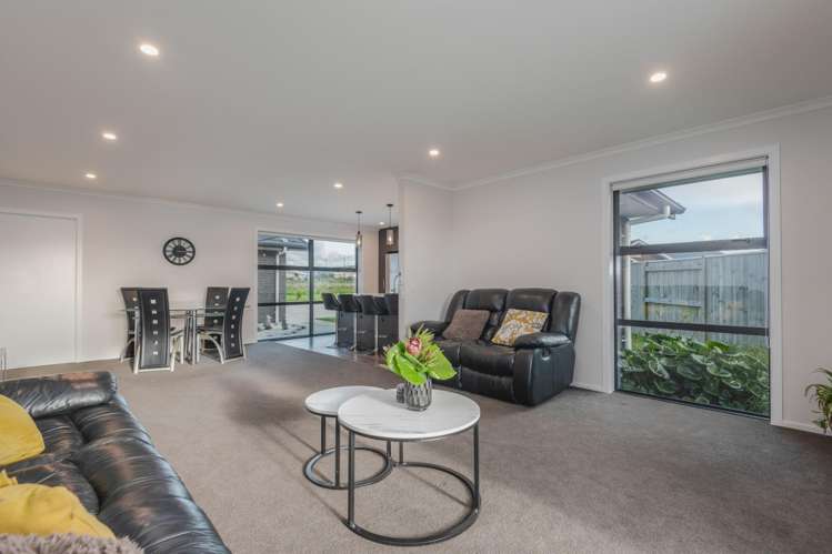 90 Johnstone Drive Fitzherbert_3