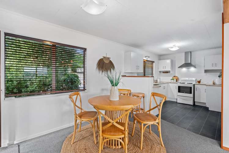 10 Lancewood Rise Onerahi_26