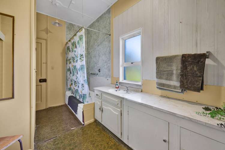 67 King Street Opunake_14