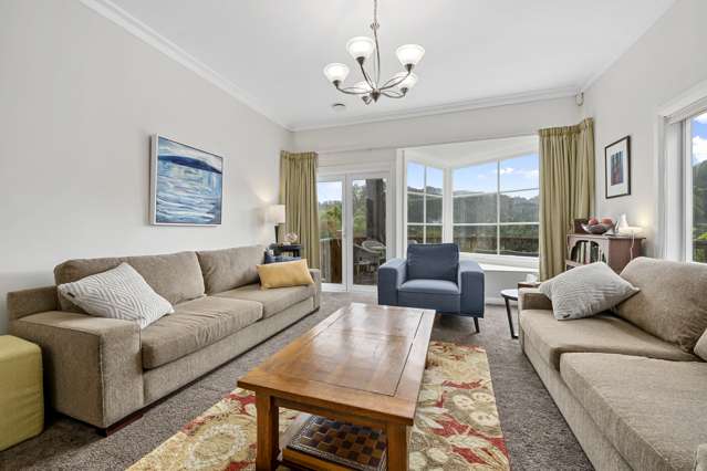 80 Wyndham Road Pinehaven_1