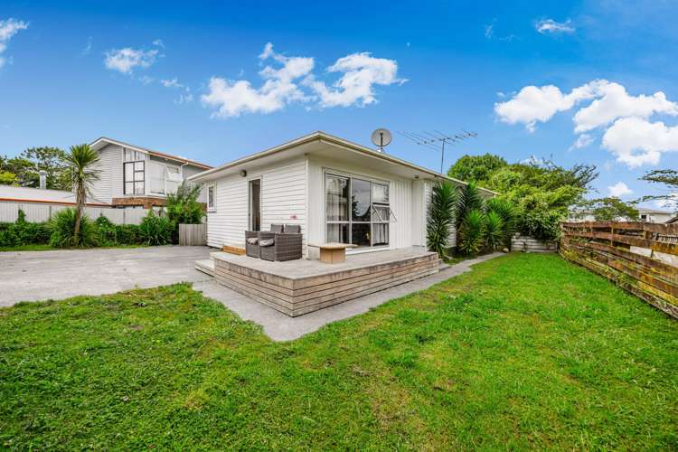 9 President Avenue Papakura_3