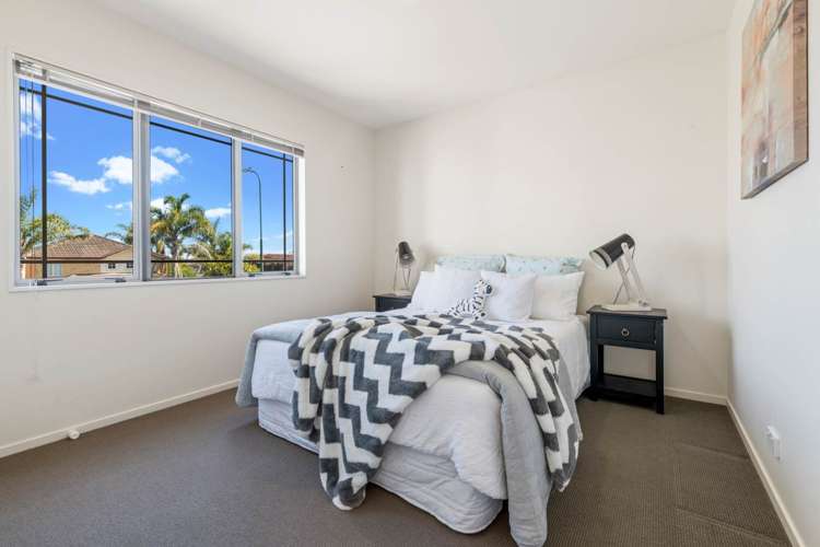 20 Silverwood Drive Flat Bush_12