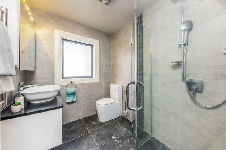 9 Wallen Road Flat Bush_21