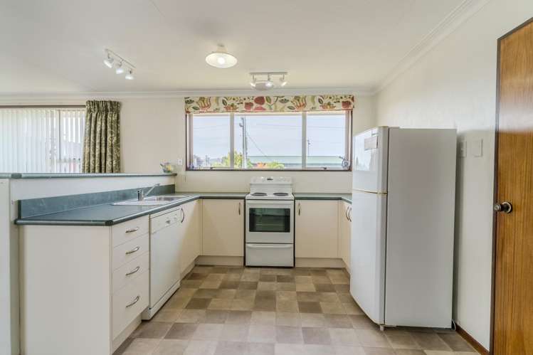 58 Church Street Mosgiel_5