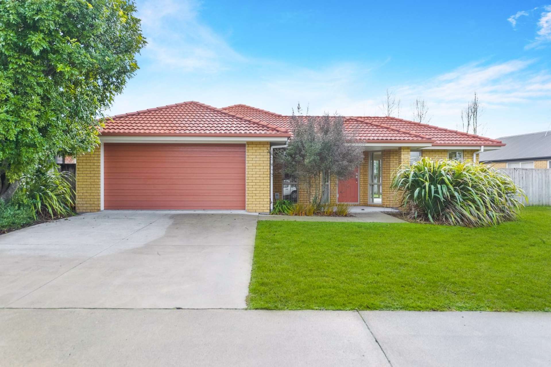 42 Wiltshire Drive Huntington_0