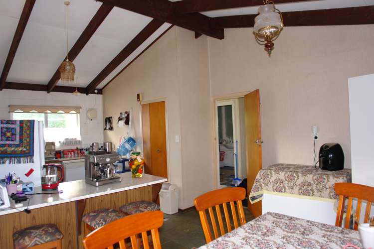 19 Albany Street Patea_13