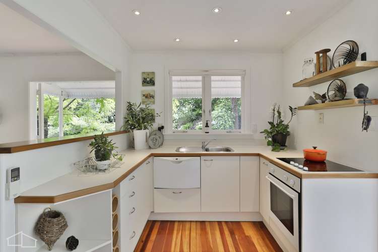 308 Huia Road Titirangi_7