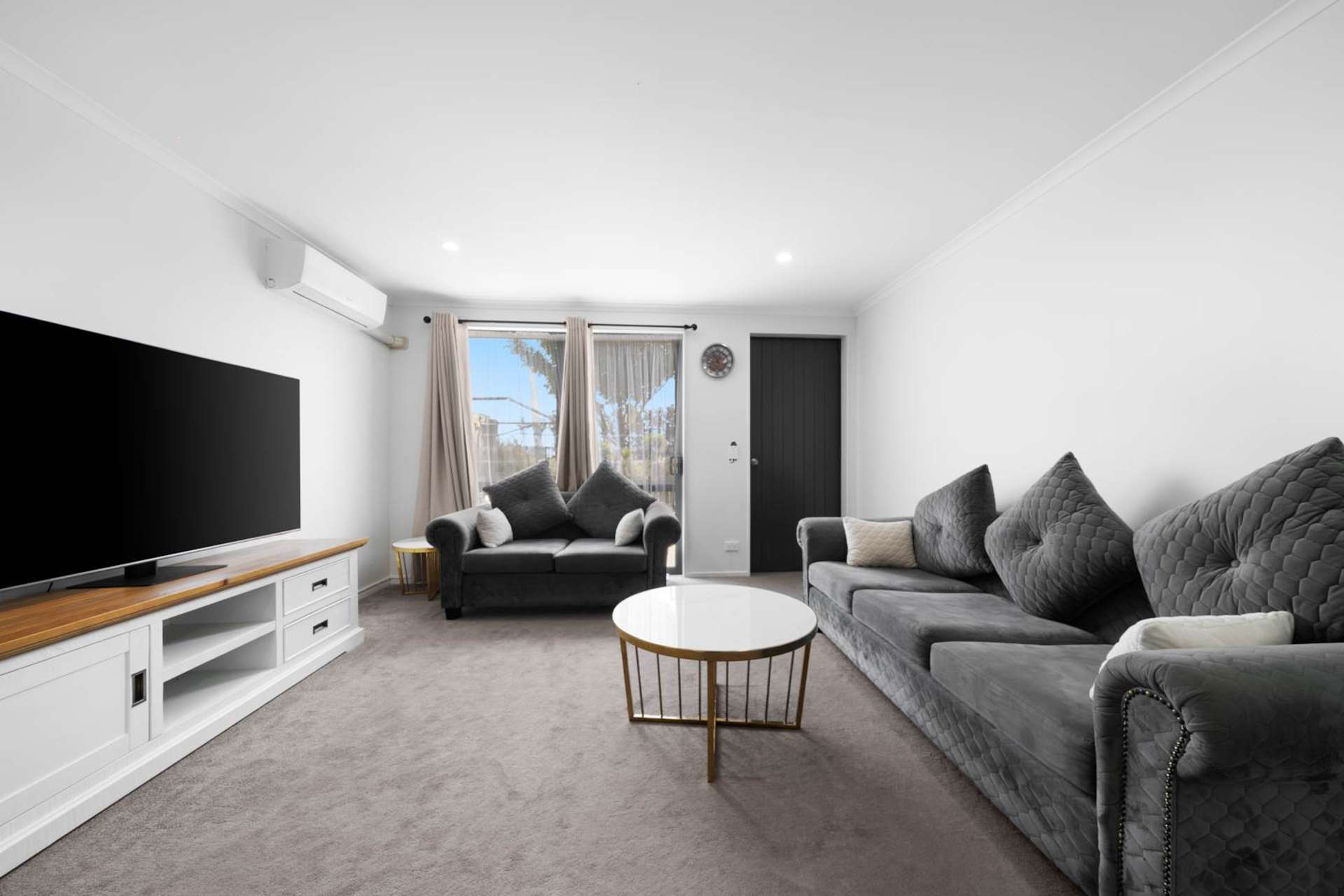 43 Saddleback Crescent Papakura_0