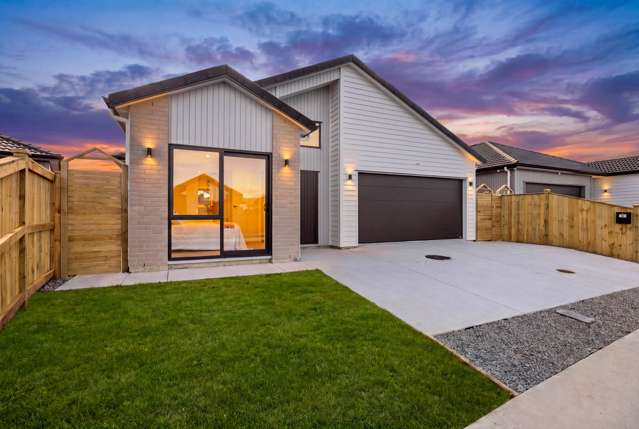 High-Quality Living with Dual Kitchens